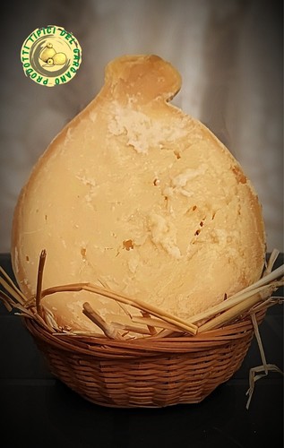 Metà caciocavallo podolico - ,